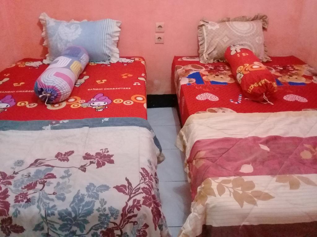 Diyah Homestay Kuta  Esterno foto